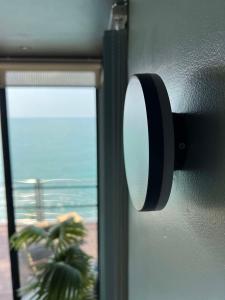 Nespecifikovaný výhled na moře nebo výhled na moře při pohledu z rezortu