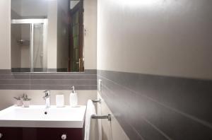A bathroom at Antica Dimora Julia