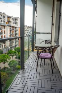Balkón alebo terasa v ubytovaní Apartament z antresolą Nowa Papiernia