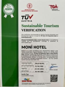 Certifikát, hodnocení, plakát nebo jiný dokument vystavený v ubytování Moni Hotel