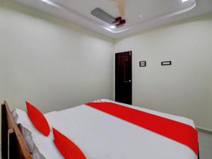 Gallery image of Hotel O Mk's Lodging & Boarding in Nagpur +17 photos