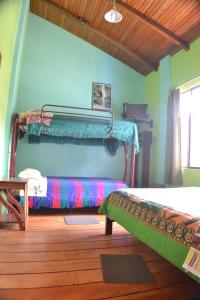 Letto o letti in una camera di Hostal Princesa Maria