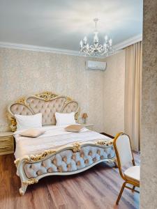 Postel nebo postele na pokoji v ubytování Armenia Hotel