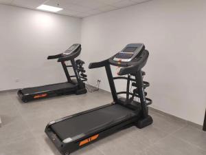 Fitness centrum a/nebo fitness zařízení v ubytování Yun Qi Hotel