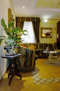Posezení v ubytování Hotel Squarciarelli