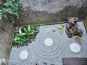 Vrt ispred objekta あざみ庵山中温泉