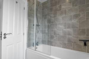 Gallery image of Luxurious 4 Bedroom House in Liverpool