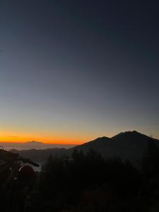 Foto dalla galleria di Pinggan glamping ground a Gretek