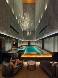 Bazén v ubytování Mandarin Oriental, Shenzhen nebo v jeho okolí