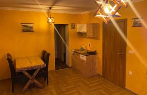 Eldhús eða eldhúskrókur á Apartman Pineta