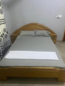 Ένα ή περισσότερα κρεβάτια σε δωμάτιο στο Estepona Playa Hostel