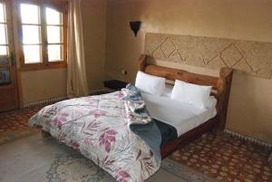Hotel Taddart客房内的一张或多张床位