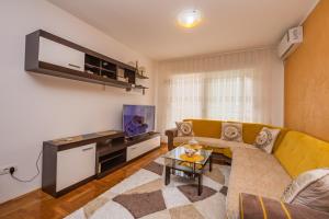 Fotografie z fotogalerie ubytování AZI Penthouse v destinaci Bar