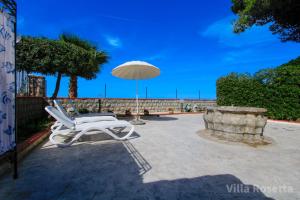 Fotografia z galérie ubytovania VILLA ROSETTA ampi spazi esterni WIFI FREE v destinácii Trabia