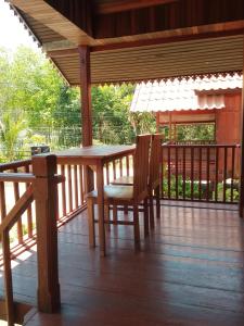 Billede fra billedgalleriet på Lanta Yoky bangalow i Phra Ae beach