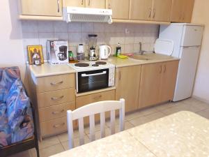 Fotografie z fotogalerie ubytování EVRIDIKI Home 90m from the beach v destinaci Skála Nikíta