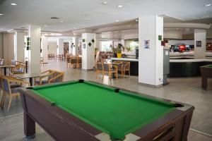 Biliár nebo kulečník v ubytování Ohtels Belvedere