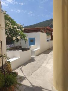 Gallery image of Appartamento con giardino e vista panoramica in Canneto - Lipari