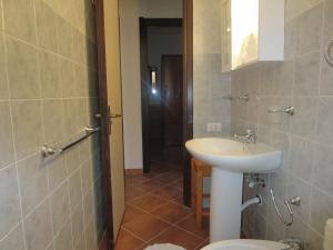 Phòng tắm tại Villetta Sunrise 77