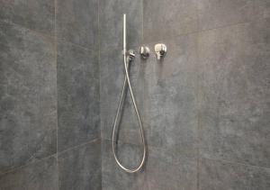 Kúpeľňa v ubytovaní Perla Flexyrent AC WiFi Swim Pool