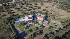 Galería fotográfica de Thea II Sea View Villa, Nikiti en Nikiti 124 fotos más