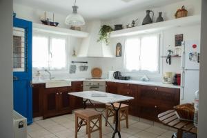 Gallery image of Kapari Home Syros in Vari