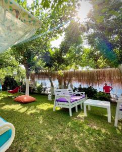 Сад в Kıyı Hotel Selimiye
