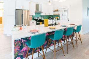 A kitchen or kitchenette at St Augustine Retreat - Pool, BBQ and Private Yard