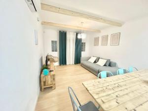 Posezení v ubytování Home, tulipán Orihuela costa + 75 fotografií