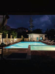 Piscina di New House Kobuleti o nelle vicinanze