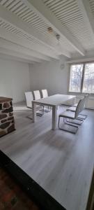 Afbeelding uit fotogalerij van 10 single room house near Meyer Turku in Turku