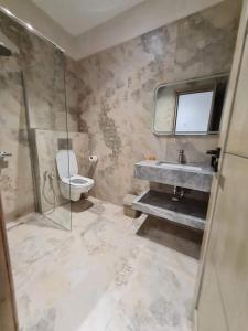 Gallery image of Mavi in Aghīr +20 photos