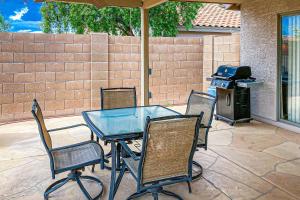 Ảnh trong thư viện ảnh của Local Living in Apache Junction ở Apache Junction