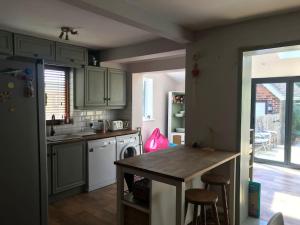 Fotografie z fotogalerie ubytování Lovely Bright House close to Brighton v destinaci Portslade + 6 fotografií