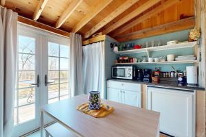 Gallery image of Harbor Hideaway in Edgecomb