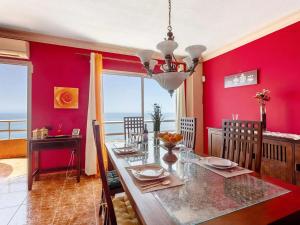 Γενική θέα στη θάλασσα ή θέα στη θάλασσα από  αυτό το διαμέρισμα