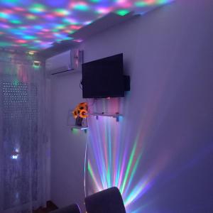 TV a/nebo společenská místnost v ubytování Apartman MG