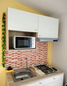 Dapur atau dapur kecil di B&B Casa Rosola
