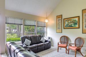 Fotografie z fotogalerie ubytování Morehead City Home about Walk to Beach Park! v destinaci Morehead City