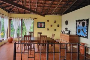 Χώρος καθιστικού στο The Kandy House ~ Exclusive Villa