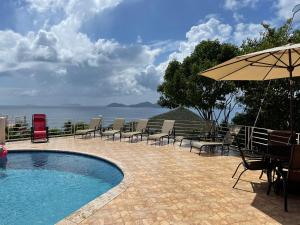 Gallery image of Holidaze Villas - Relax, Unwind & Rejuvenate! in Great Carrot Bay