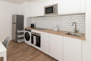 Η κουζίνα ή μικρή κουζίνα στο Appartement Mer Parking Balcon 4Pers