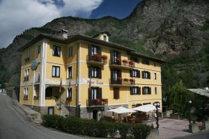 Gallery image of Hotel Ruitor in Arvier