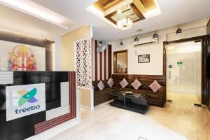 Lobby alebo recepcia v ubytovaní Treebo Trend White Castle, Gurgaon