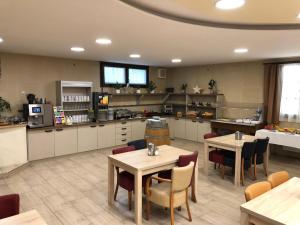 Kuchyň nebo kuchyňský kout v ubytování Wellness Hotel Svachovka