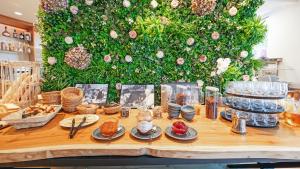 Comida no apart-hotel ou em algum lugar perto