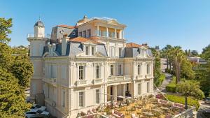 O edifício em que o apart-hotel se localiza