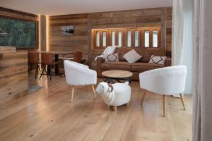 Area soggiorno di Pilanous Residence - Junior Suite - Swiss Alps