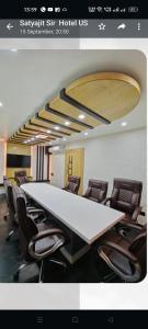 Zona business o sala conferenze di Urban Suites