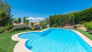 Bazén v ubytovaní Villa Gema Antequera - La Joya by Ruralidays alebo v jeho blízkosti
